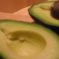 Косточка авокадо: применение и полезные свойства Косточка авокадо можно есть